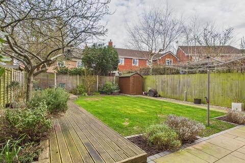 24 Great Grove, Abbeymead, Gloucester, GL4 4QT