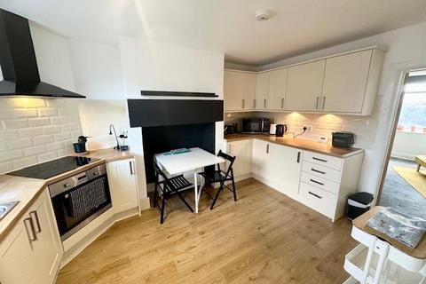 1 bedroom cottage for sale, Chancery Terrace, Skircoat Green. Halifax