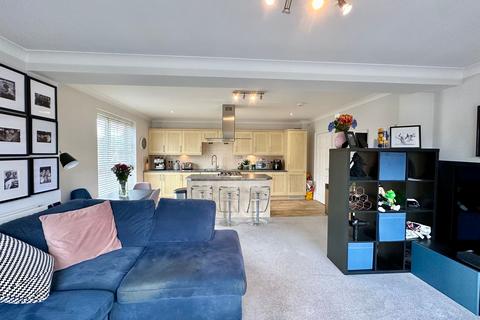 Flat 12, The Mill Coaters Lane, Wooburn Green, High Wycombe, HP10 0FN