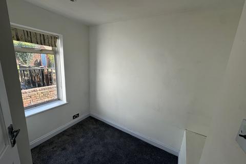 2 bedroom house to rent, 51 High Street , Seal, Kent