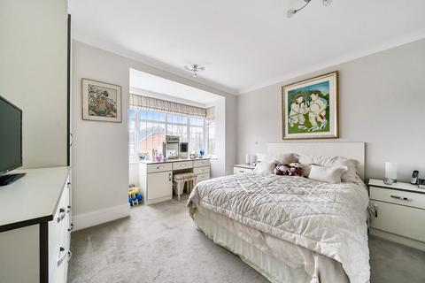 36 Fauna Close, Stanmore, HA7 4PX