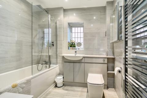 36 Fauna Close, Stanmore, HA7 4PX