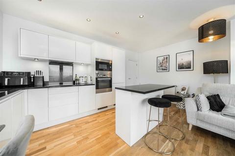 2 bedroom flat for sale, Greenwich High Road, London SE10