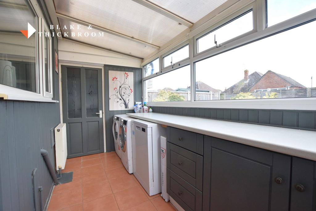 Conservatory / utility room