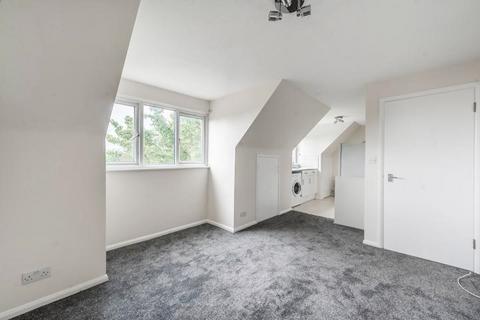 1 bedroom flat for sale, Albury Court, Deane Avenue, Ruislip, HA4