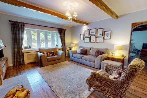 5 bedroom cottage for sale, Landemere Syke, Northowram, Halifax