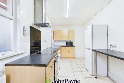 2 bedroom maisonette for sale, Earlsdon Avenue North, Earlsdon, Coventry, CV5
