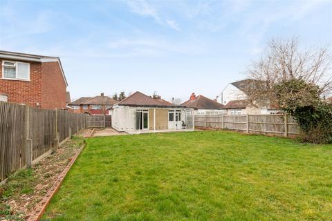 4 bedroom bungalow for sale, Rose Avenue, Morden SM4