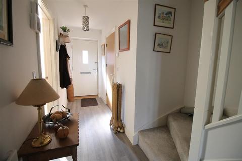 46 Cartmel Road, Daventry, NN11 2PP