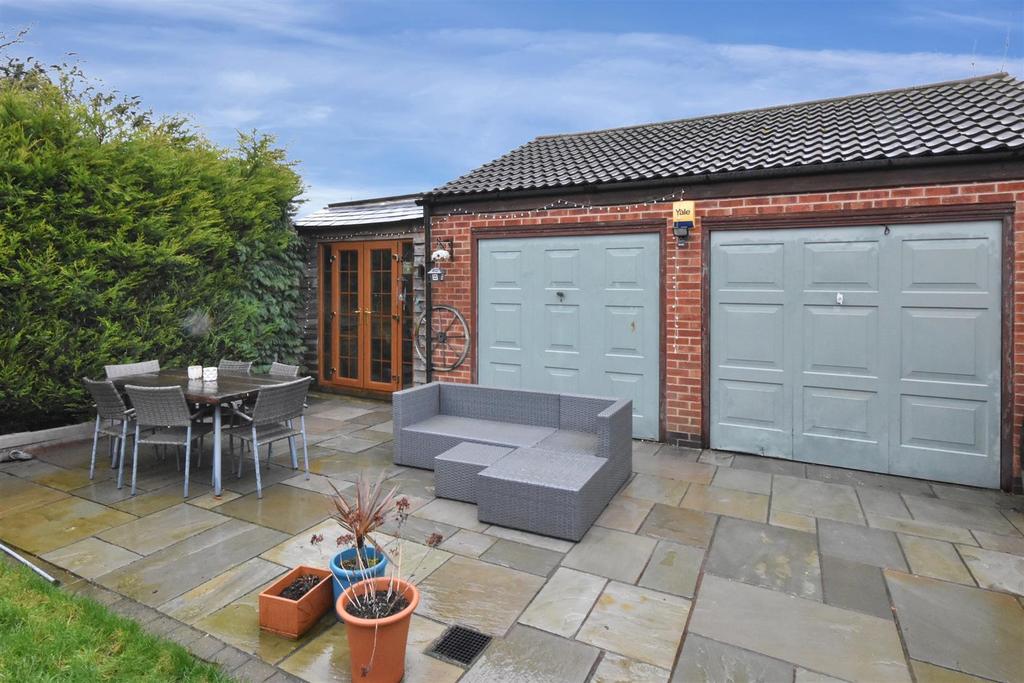 Double garage