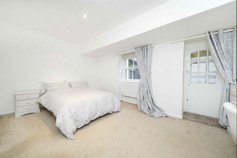 2 bedroom flat for sale, Judd Street, London WC1H