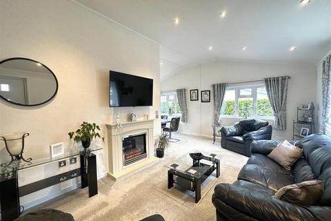 2 bedroom park home for sale, Mossways Park, Wilmslow