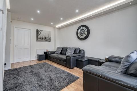 12 Balmore Close, Bolton, BL3 4TL