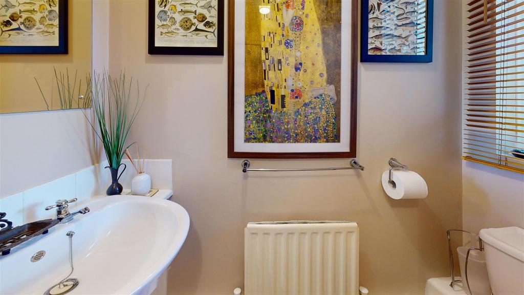 Crofters-Mill-Bathroom 1.jpg