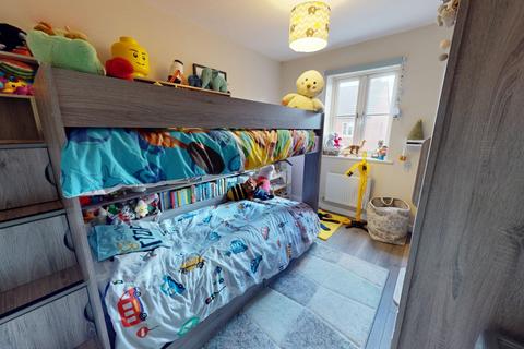 4 Brickfield Close, Moulton, Barry, NN3 7QD
