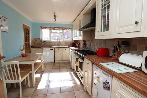 3 bedroom terraced house for sale, Marshal Road, Poole, Dorset, BH17
