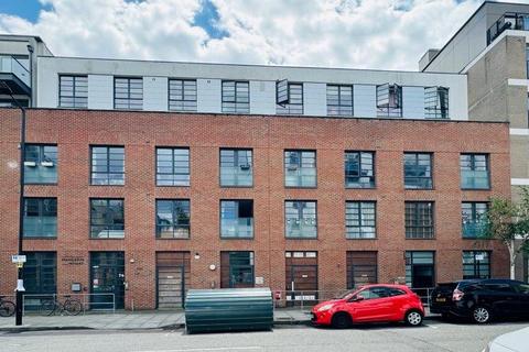 1 bedroom apartment to rent, De Beauvoir Crescent, London, Haggerston