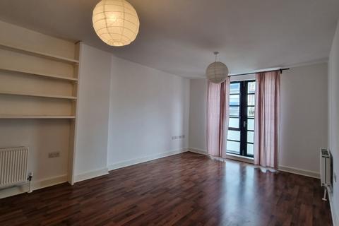 1 bedroom apartment to rent, De Beauvoir Crescent, London, Haggerston