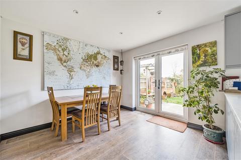 4 bedroom detached house for sale, Dudley Close, North Marston, Buckinghamshire.