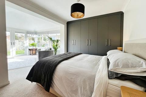 12 Alton Park, Beeford, Driffield, YO25 8BZ