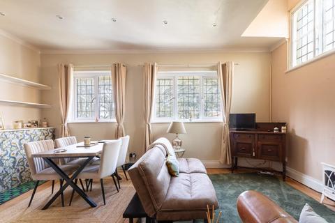 2 bedroom apartment for sale, Dean Court Road, Rottingdean, Brighton