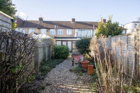 140 Cromwell Road, Cambridge, CB1 3EG