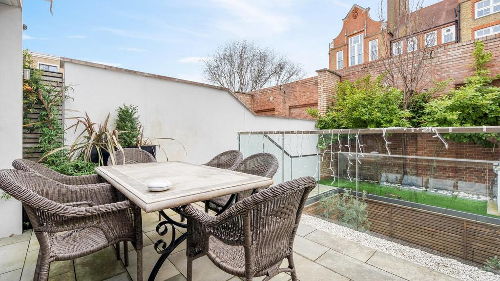 Rainsborough Square SW6 1 DQ-Low Res-5.jpg