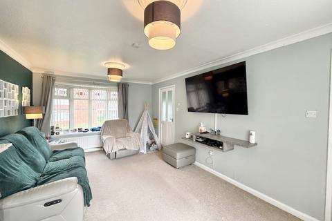 25 Honeysuckle Close, Sunderland, SR3 2UZ