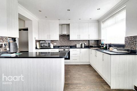 76 Berwick Avenue, Hayes, UB4 0NH