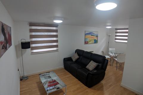 2 bedroom flat to rent, Barlow Moor Road, Manchester M20