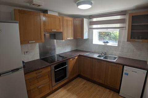 2 bedroom flat to rent, Barlow Moor Road, Manchester M20