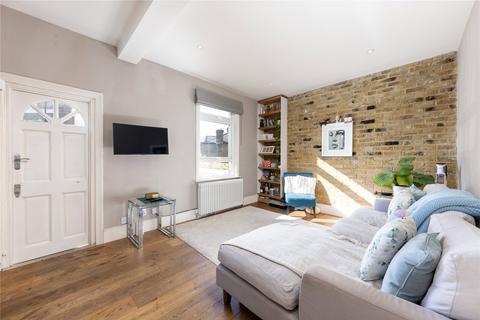 3 bedroom apartment for sale, Silverthorne Road, London, SW8