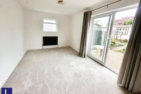 2 bedroom semi-detached house for sale, Chestnut Grove, Bognor Regis, West Sussex