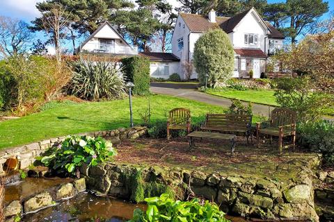 4 bedroom detached house for sale, Gannock Park, Deganwy LL31