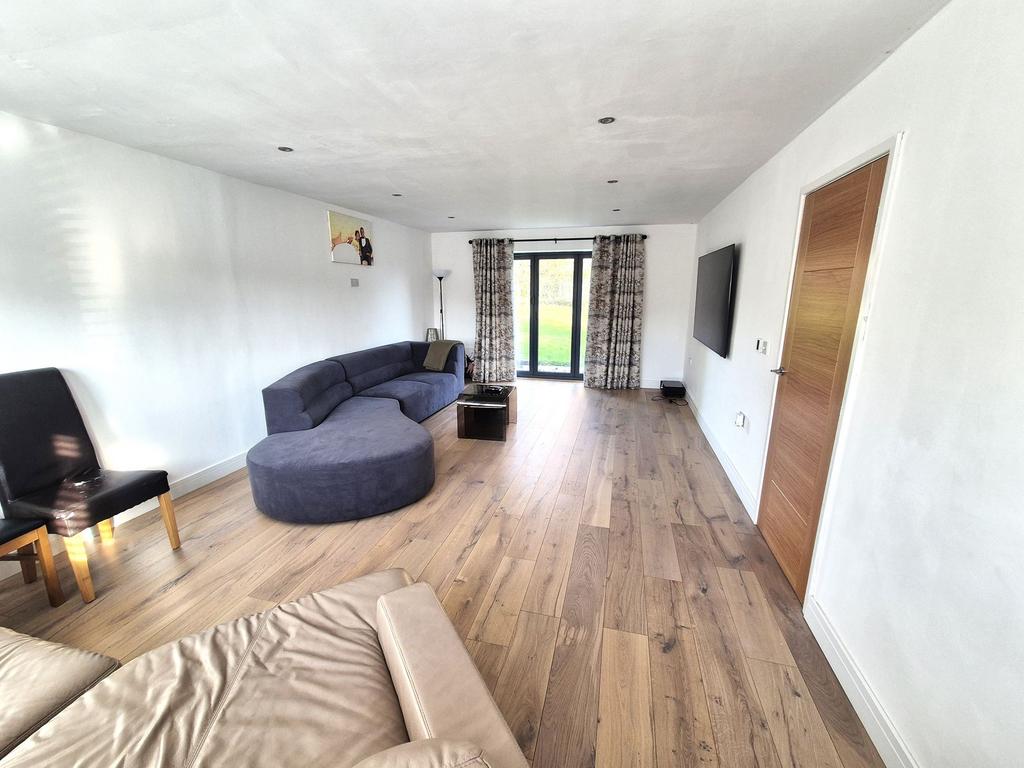 Reception room 2