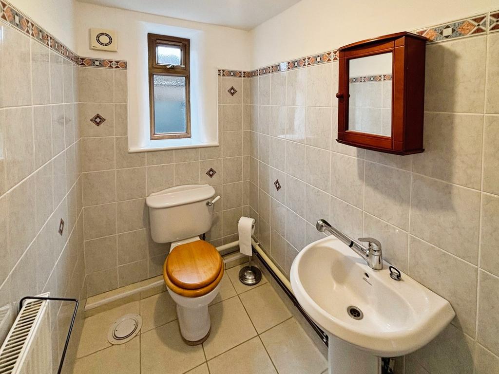 Groundfloor WC