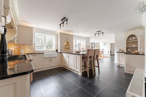 Redlands Beech Road, Wroxham, Norwich, NR12 8TP