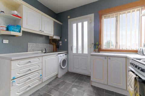 2 bedroom flat for sale, Kelty KY4