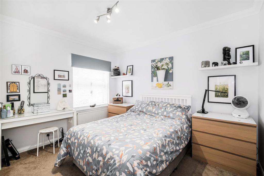 63 beresford Road-5.jpg