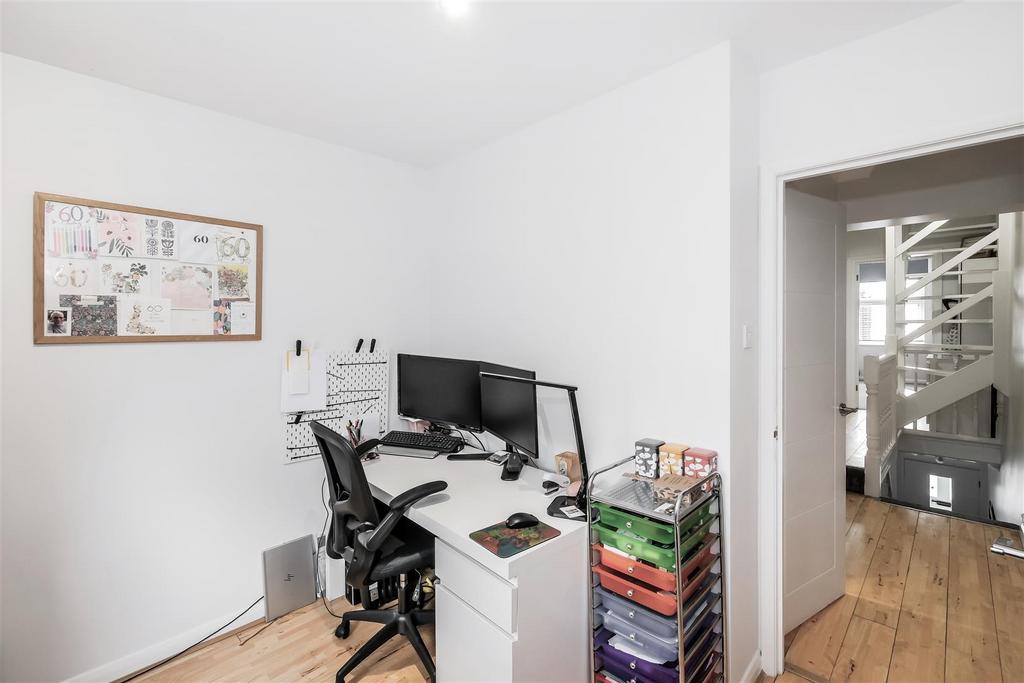 63 beresford Road-10.jpg