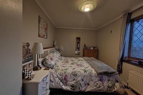 54 Bridport Close, Lower Earley, Reading, RG6 3DG