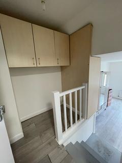 1 bedroom flat to rent, London, N15