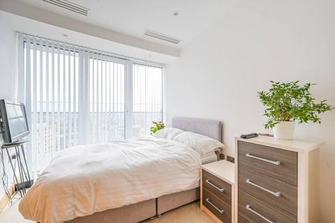 2 bedroom flat for sale, Arena Tower, Canary Wharf, London, E14