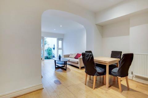 2 bedroom flat to rent, Onslow Gardens, South Kensington, London, SW7