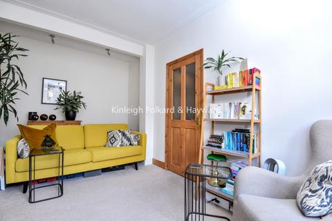 2 bedroom house to rent, Bertal Road, Tooting SW17