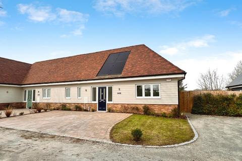 3 bedroom chalet for sale, The Old Workshop, Little Surrenden, Bethersden