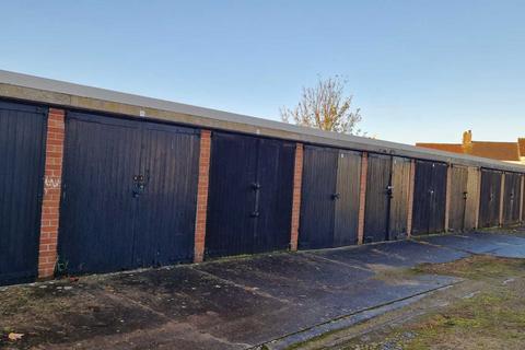 Garage to rent, Avalon Lane, Bristol BS5