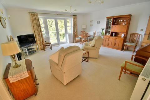 3 bedroom apartment for sale, Manor Close, Ferndown, BH22