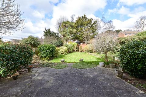 4 bedroom semi-detached house for sale, Park Avenue, Maidstone, Kent