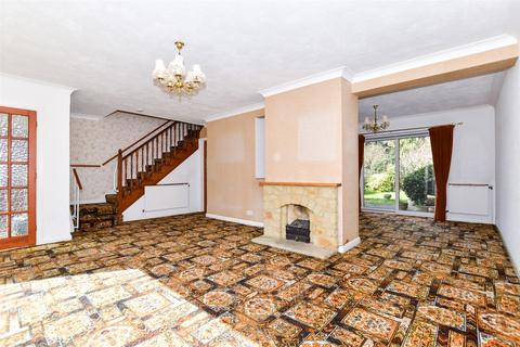 4 bedroom semi-detached house for sale, Park Avenue, Maidstone, Kent